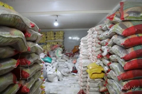 کشف ۴.۸ تن برنج و خوراک دام فاقد مجوز در سنقروکلیایی