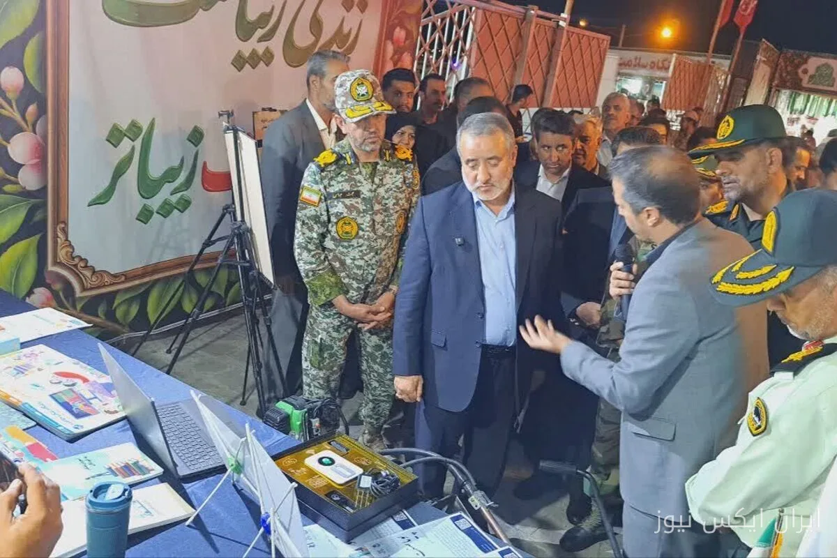 افتتاح نمایشگاه هفته دفاع مقدس در خراسان جنوبی