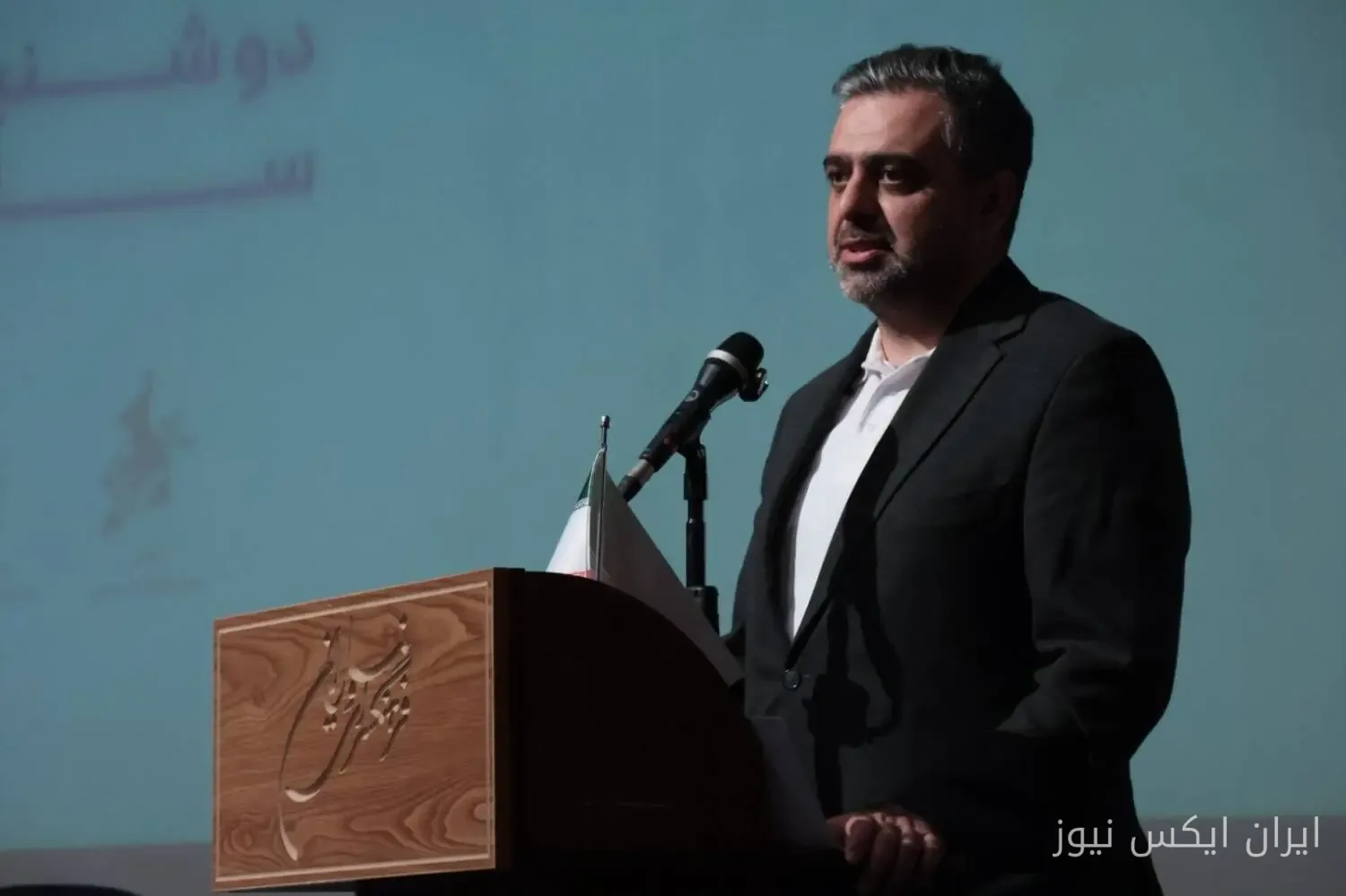 سیدصادق پژمان: رونق اقتصاد هنر نیازمند توسعه بازار و تأمین مالی است