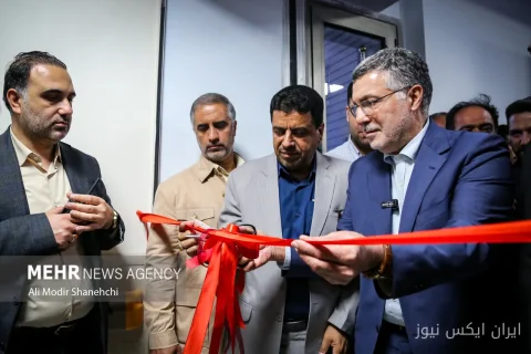 وزیر بهداشت: رضایت ۹۵ درصدی بیماران، نشان از کار علمی و جهادی است