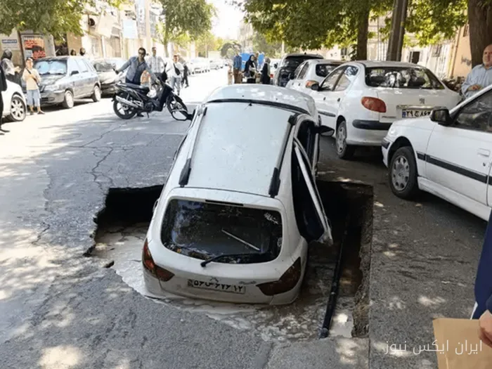 فرونشست زمین در نیشابور؛ خودرو در دل خاک گم شد!