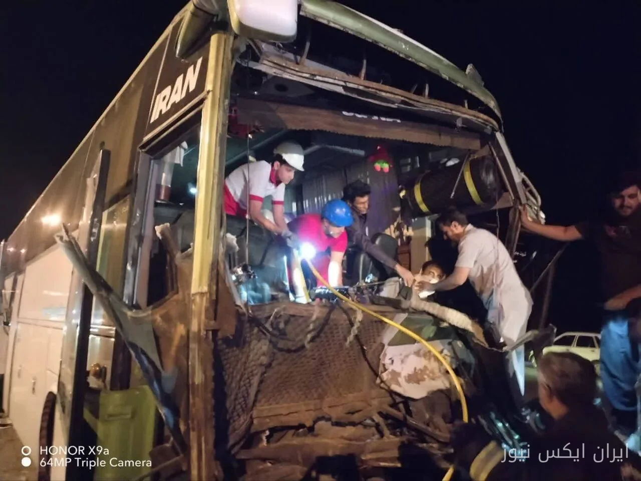 تصادف اتوبوس در جاده آرینشهر-بیرجند ۹ کشته برجا گذاشت