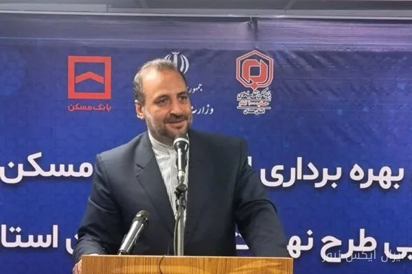 برگزاری میدان خدمت در نهاوند؛ مدیران در کنار مردم