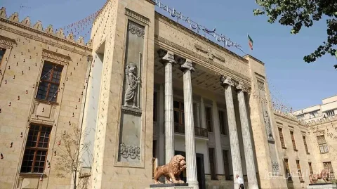 بانک ملی ایران ۹۸ سال تحول در بانکداری را پشت سر گذاشت