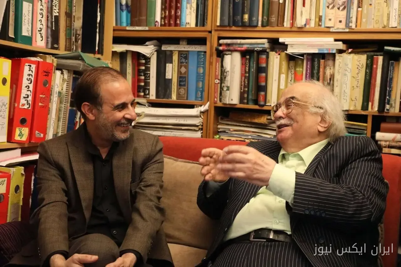 عشق جاودان خسرو معتضد به رادیو؛ صدای زندگی‌اش