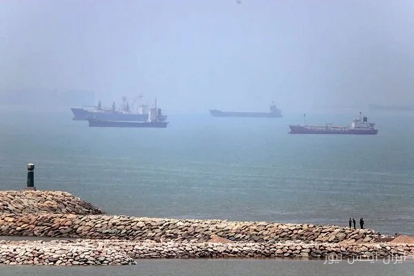 Rückgang der Schiffsbewegungen in der Straße von Hormuz