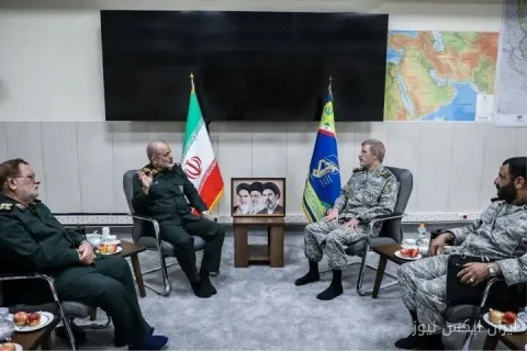 نشست جنجالی فرماندهان ارتش و سپاه: چه رازهایی فاش شد؟