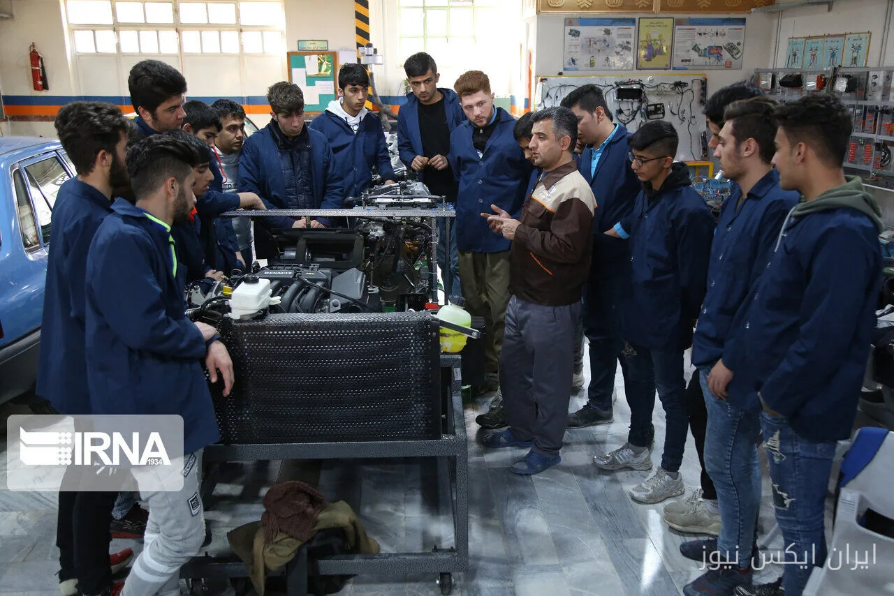 Erhöhung der Kapazität der Berufsschulen in Qom zur Entwicklung der beruflichen Bildung