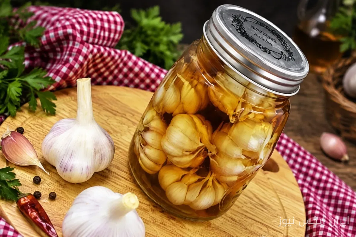 طرز تهیه سیر ترشی خانگی به روش ساده