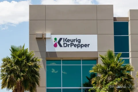 هل أسهم Keurig Dr Pepper متأخرة عن S&P 500؟