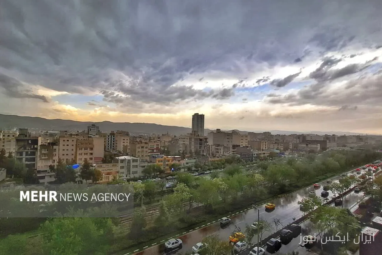 کاهش بیش از ۱۰ درجه ای دمای هوا در مشهد