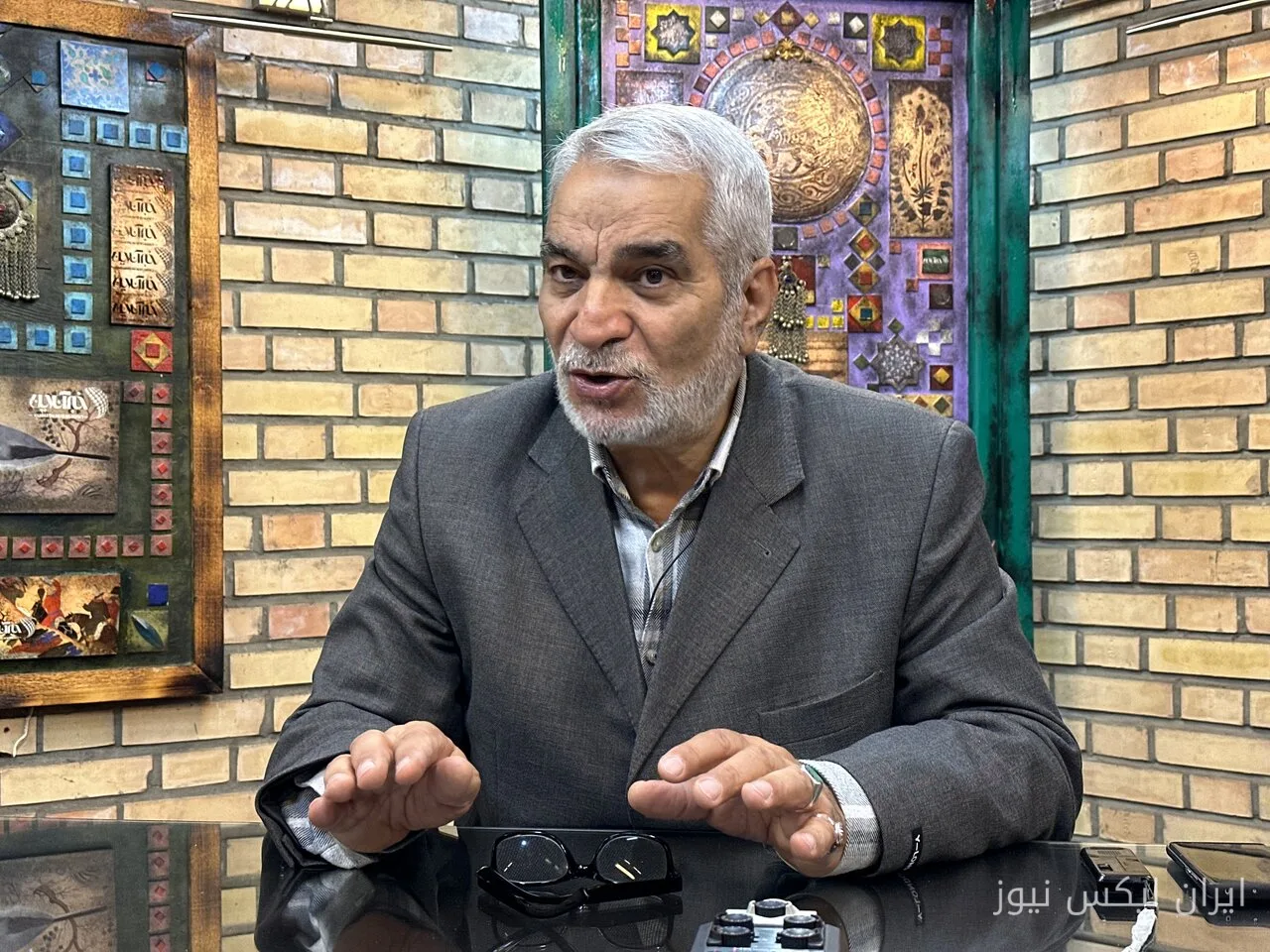 محسن کوهکن: مسئولان نباید تضعیف شوند