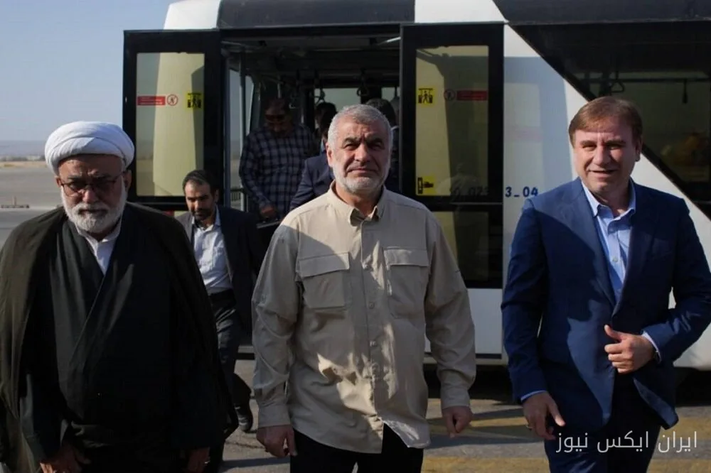 علی نیکزاد به عسلویه وارد شد
